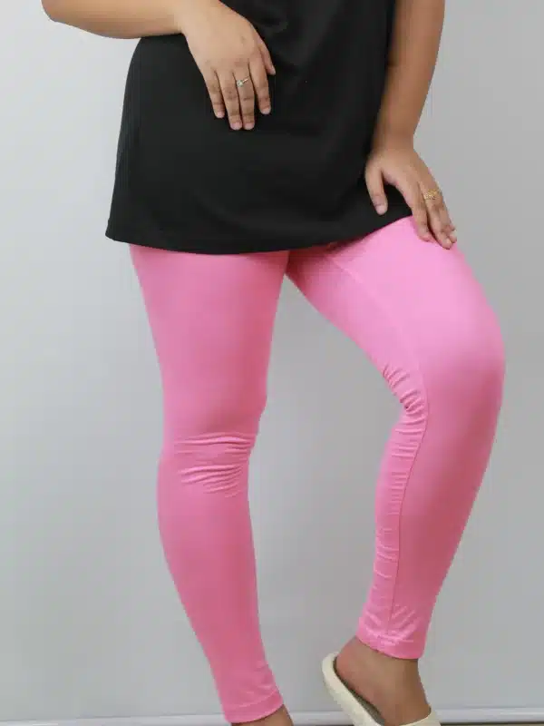 leggings light pink color